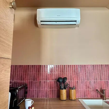 Le Marbella - T2 - Balcon, Vue Saone, Clim & Terracotta Apartmán